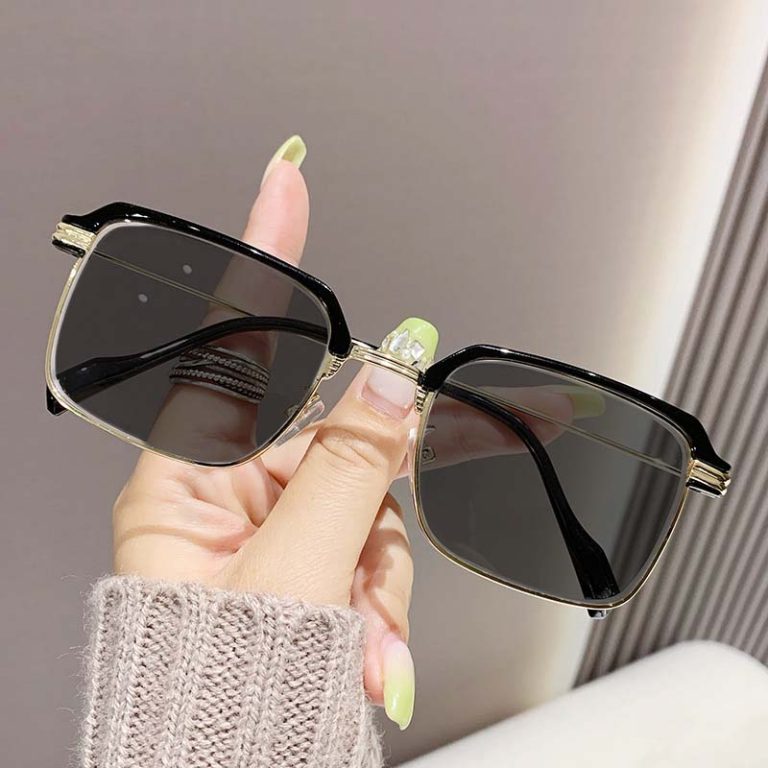 GLAS-0-7.jpg